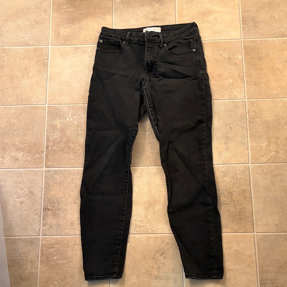 GAP Women's Black Skinny Jeans